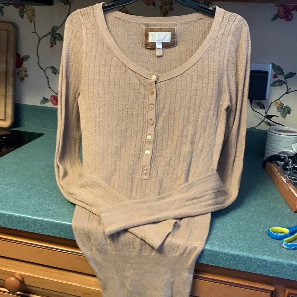 American Eagle 🦅 pullover light sweater button dm
